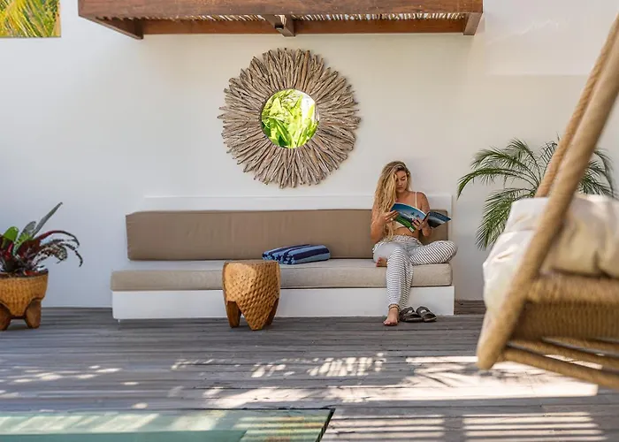 Family Nest & Villa