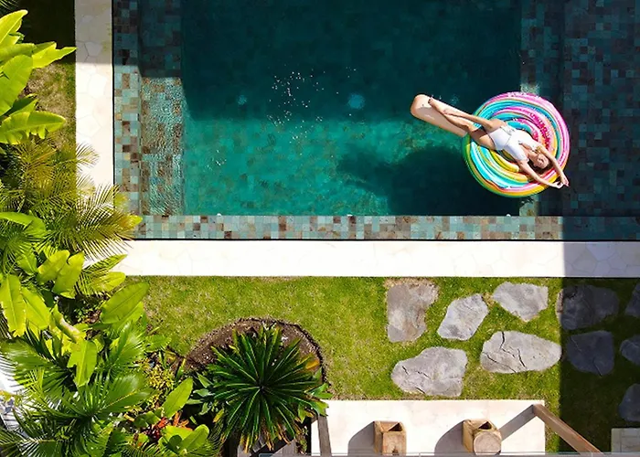 Family Nest & Uluwatu